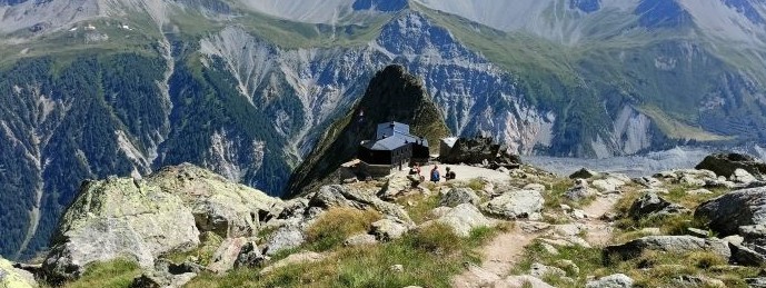 monzino hut view